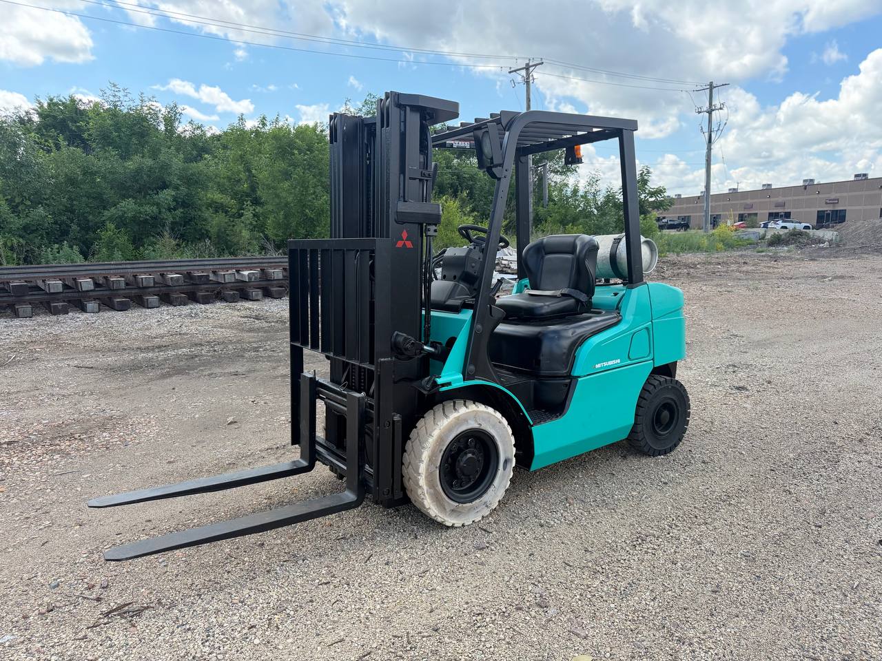 2015 Mitsubishi FG25N 5,000 lb Forklift